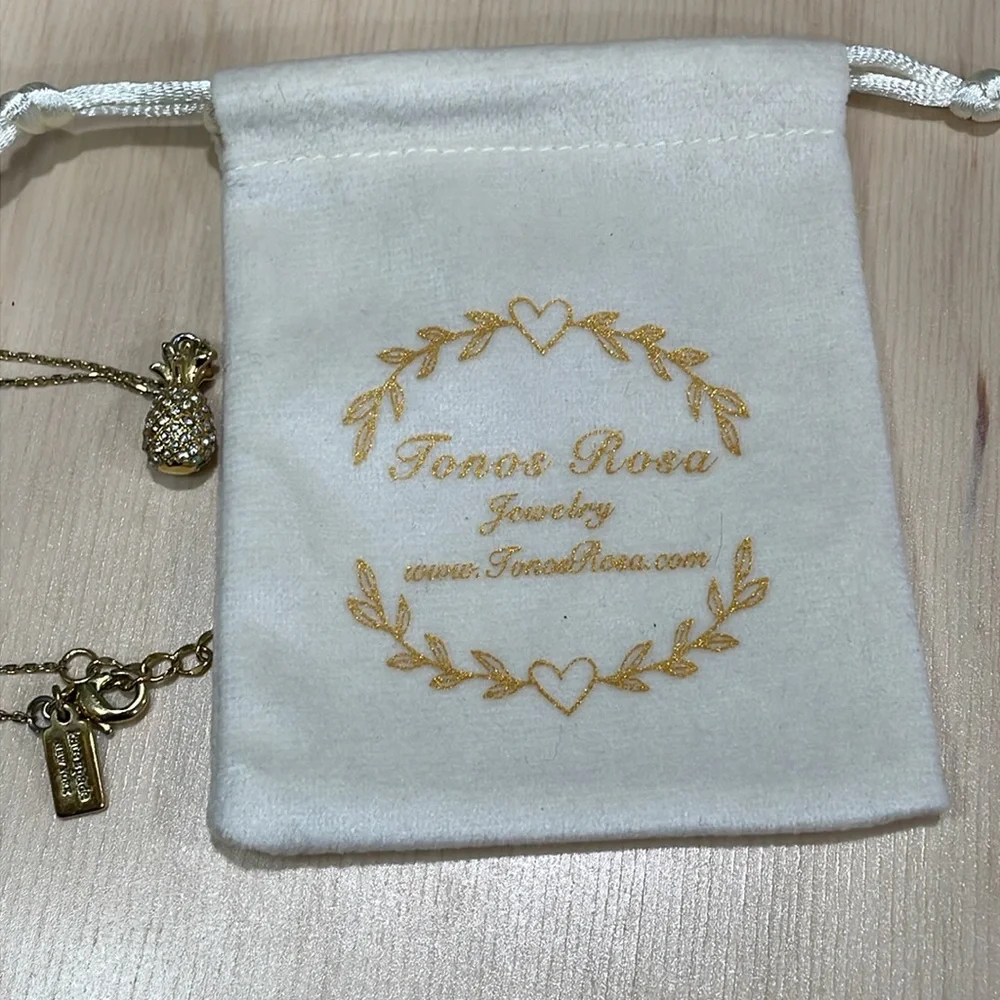 ♠️ Kate Spade Gold Pineapple Pendant Necklace